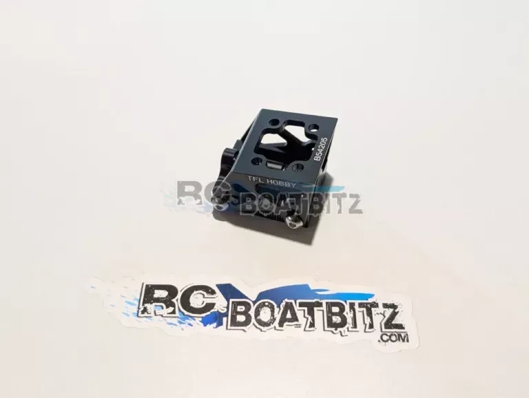 Adjustable mounting bracket for TFL geared outboard leg B54205