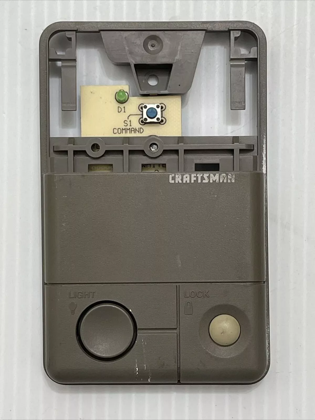 Craftsman 53687 Garage Door Opener 3 Function Wall Button 14SR438B – NO BUTTON!!