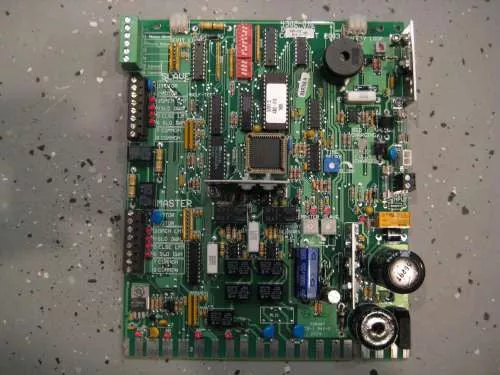 Doorking Replacement 4403-010 Circuit Board ***New Part #4403-012***