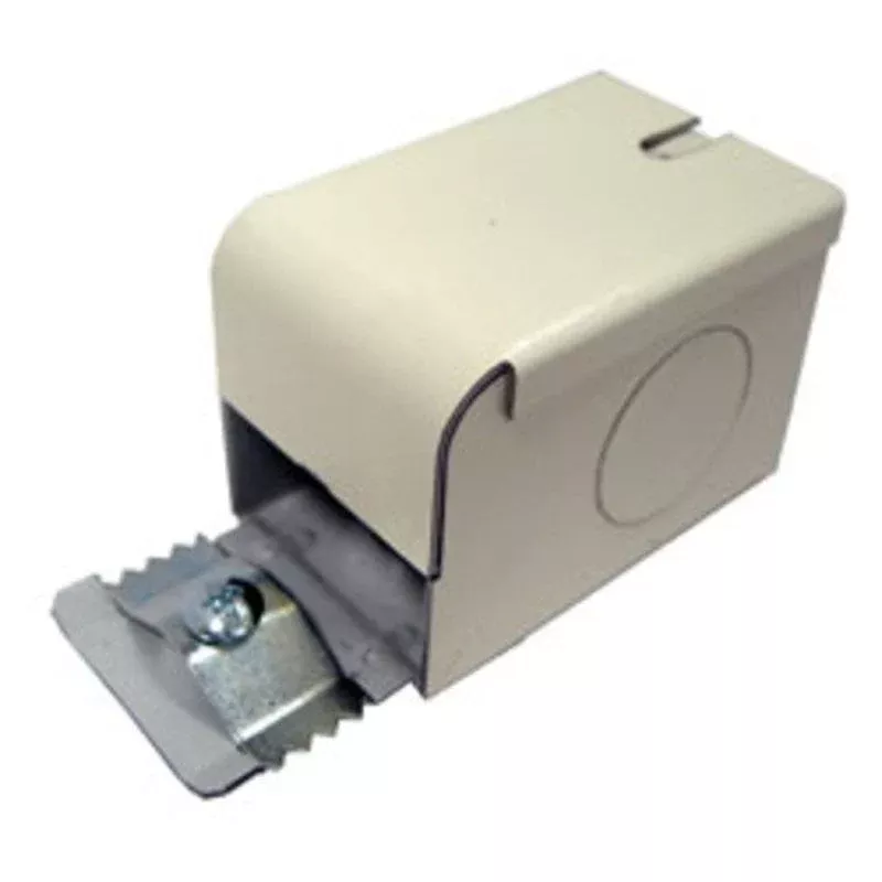 Entrance End Fitting, Plugmold 2000 Series, Steel, White By Wiremold WH2010A2