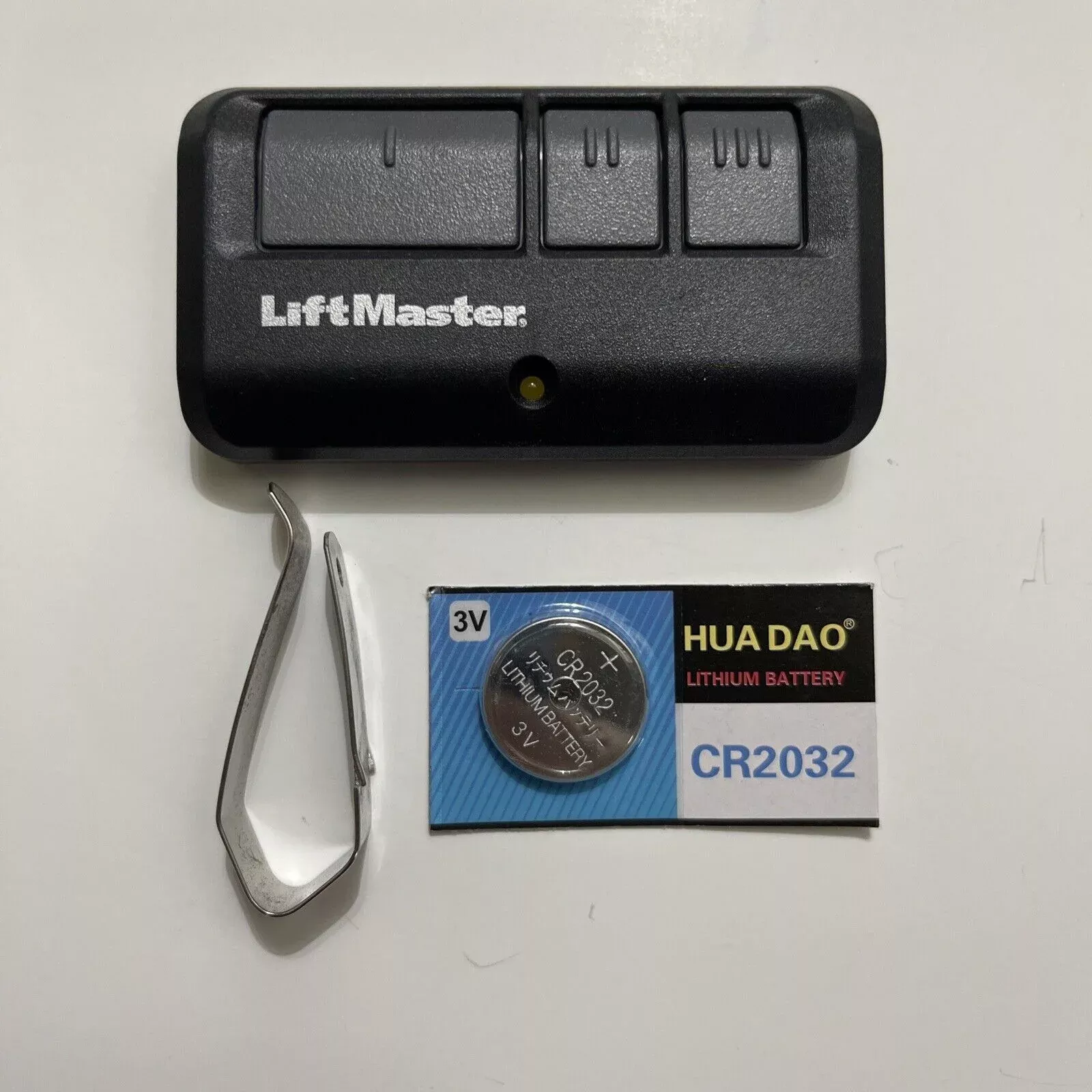 Genuine OEM Chamberlain Liftmaster 893LM MC 3 Button UNIVERSAL Remote Control